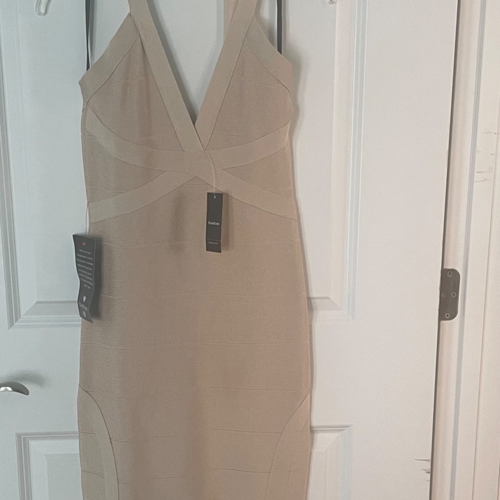 NEW BEBE Crisscross Bandage Dress - Picture 1 of 9